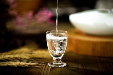 孕妇可以喝米酒吗 孕妇可以喝米酒吗