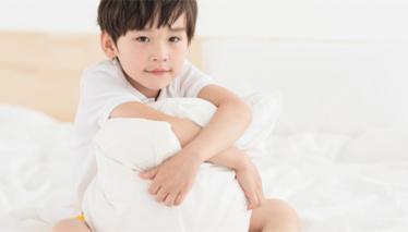 姓王男孩起名一个字 姓王男孩起名一个字