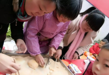 幼儿园大班美食节活动方案1 幼儿园大班美食节活动方案1