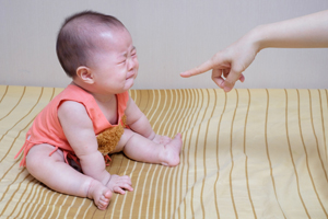 孩子发烧能不能吃薯片 孩子发烧能不能吃薯片