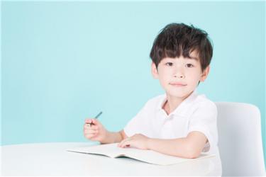 大自然的奥秘作文300字三年级 大自然的奥秘作文300字三年级