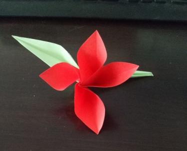 纽扣花折纸制作教程 纽扣花折纸制作教程