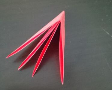 纽扣花折纸制作教程 纽扣花折纸制作教程