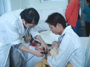 为报复婆婆给幼子喂毒(图)