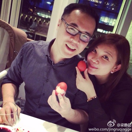 梁静茹儿子满月照曝光 晒红蛋分享喜悦