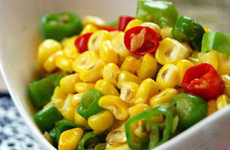 儿童美食菜谱：青椒玉米粒