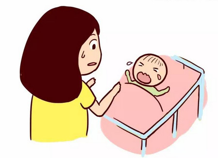 宝宝吐奶，居然从鼻子和嘴巴喷出来奶，这是咋回事？！