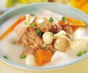 白烩小牛肉