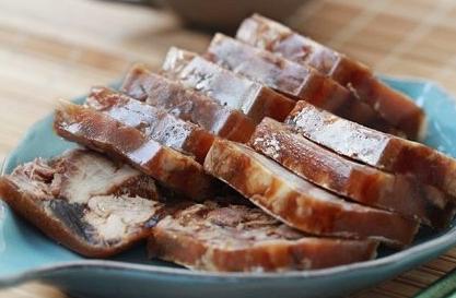冰冻肉肘子
