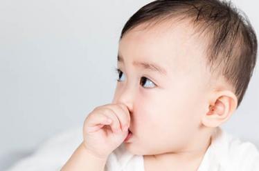 宝宝受凉发烧吃什么药？宝宝慎用阿司匹林退烧