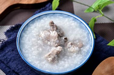 宝宝脸色发黄吃什么好？
