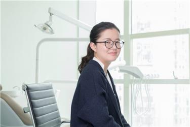 耻骨联合分离正确睡姿