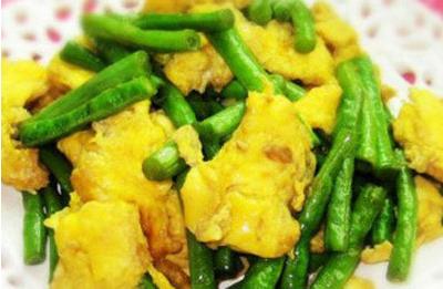 豆角炒鸡蛋