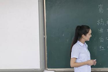 妈妈该如何训练自己宝宝的听力