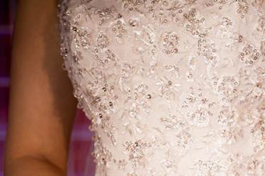 宝宝1岁2个月还不会走路怎么办