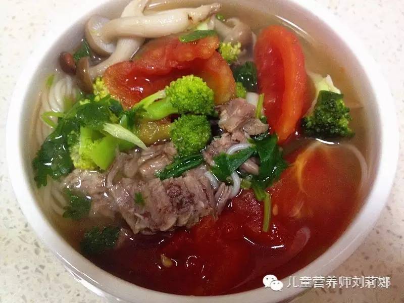 健康均衡面--西红柿牛腩面