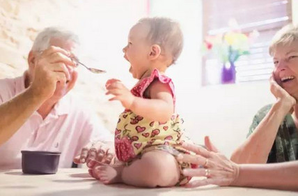 让宝宝越吃越瘦、甚至营养不良的3种辅食，你居然还给宝宝吃！