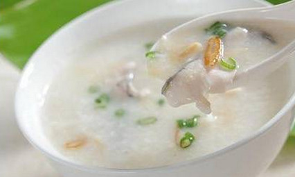 七个月的宝宝能吃什么辅食，米糊、营养粥样样均可