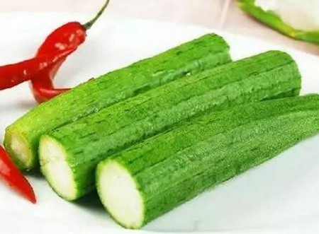 孕妇吃丝瓜可以促进胎儿大脑发育？丝瓜不能和这些食物一起吃！