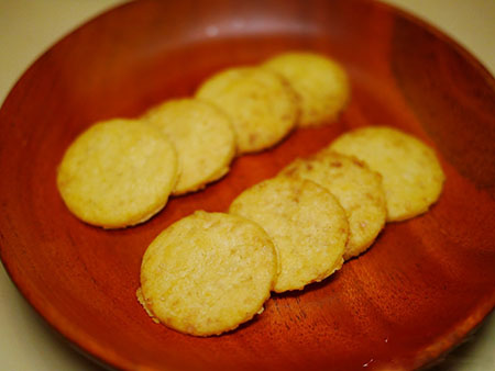 儿童蛋黄饼干的做法 不加奶无奶油的健康小零食