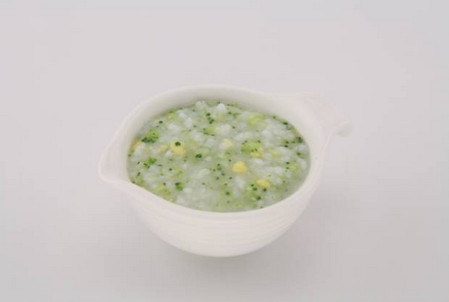 宝宝食谱：西兰花蛋黄粥，食材简单营养丰富