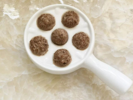家常肉丸怎么做好吃？强力补铁小丸子