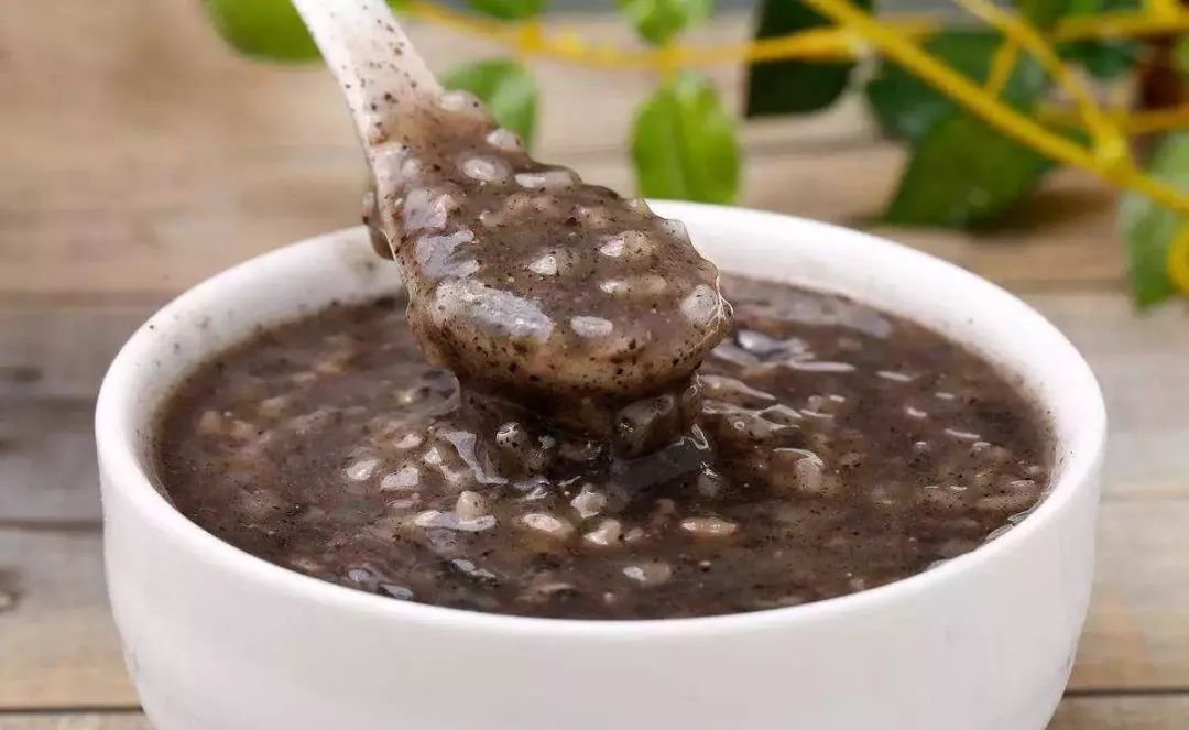 哺乳期护胸吃什么好 护胸食疗方法