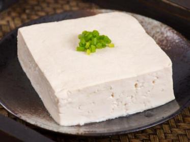产后吃豆腐有什么好处3