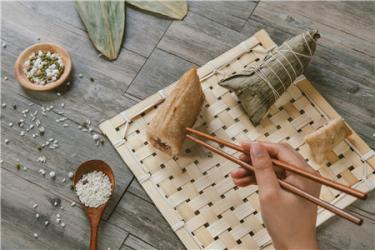 粽子可以用微波炉加热吗 粽子用微波炉加热会爆炸吗？2