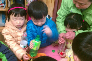 中班语言小熊冒泡泡教案2