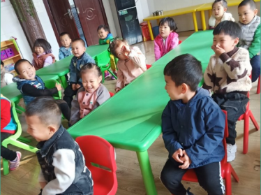 大班音乐何家公鸡何家猜教案1