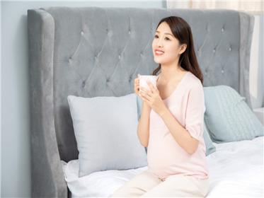 孕妇腹泻呕吐喝盐开水可以吗