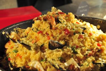 蛋炒饭是先放蛋还是先炒饭