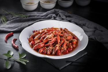 小龙虾夹了手有毒没有