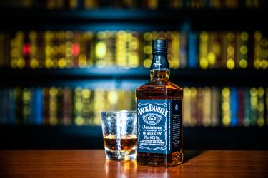 吃螃蟹不能配什么酒