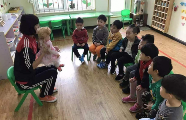 幼儿园魔镜啊魔镜教案2