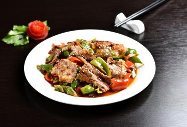 肉怎么炒不粘锅