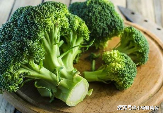 西兰花给宝宝做辅食怎么做