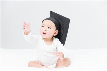 检查小孩是不是自闭症挂什么科