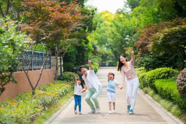 小孩脊柱侧弯怎样矫正