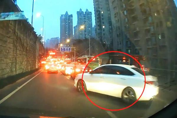星空游戏平台app下载相关推荐1